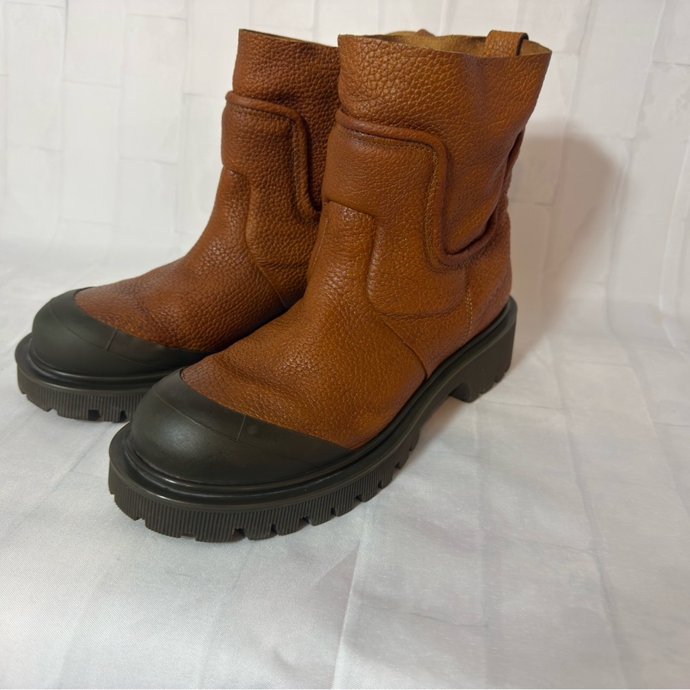 A.S.98 Chestnut Leather Boots with Black Soles.